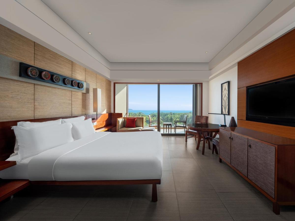 Pullman Oceanview Sanya Bay Resort & Spa מראה חיצוני תמונה