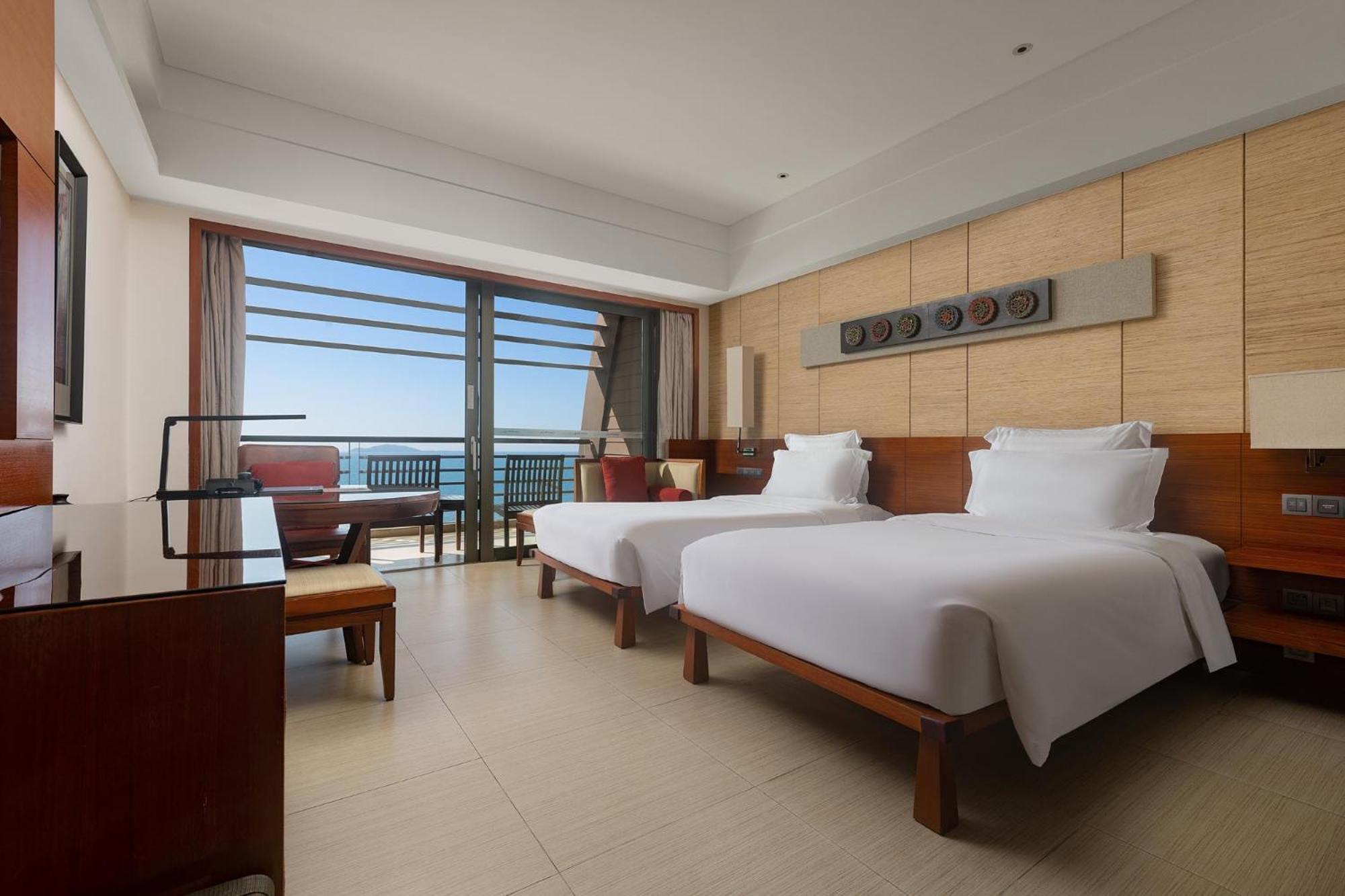 Pullman Oceanview Sanya Bay Resort & Spa מראה חיצוני תמונה